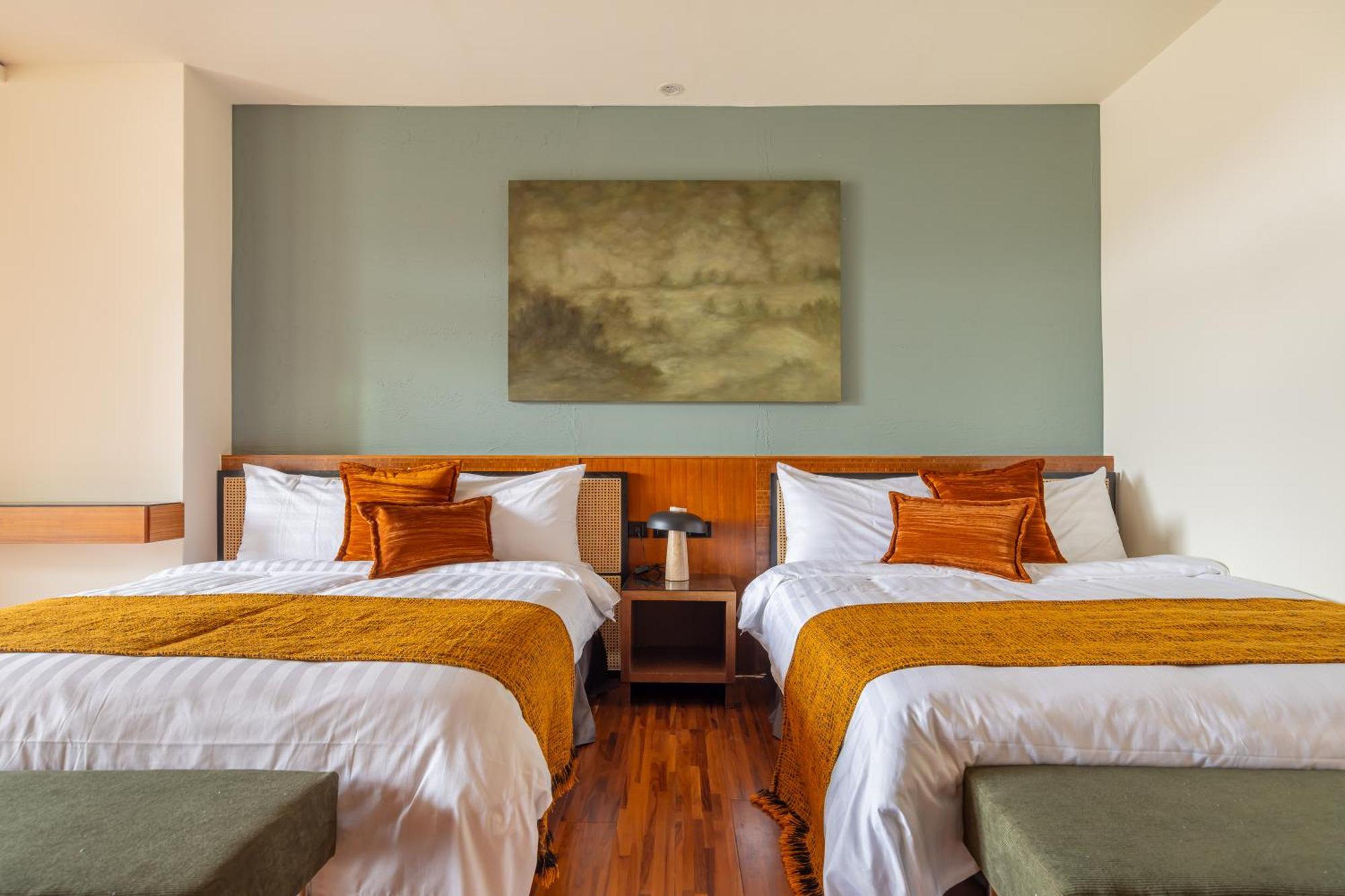 Sun Moon Lake Itathao Vacation Inn With Elevator Юйчи Экстерьер фото