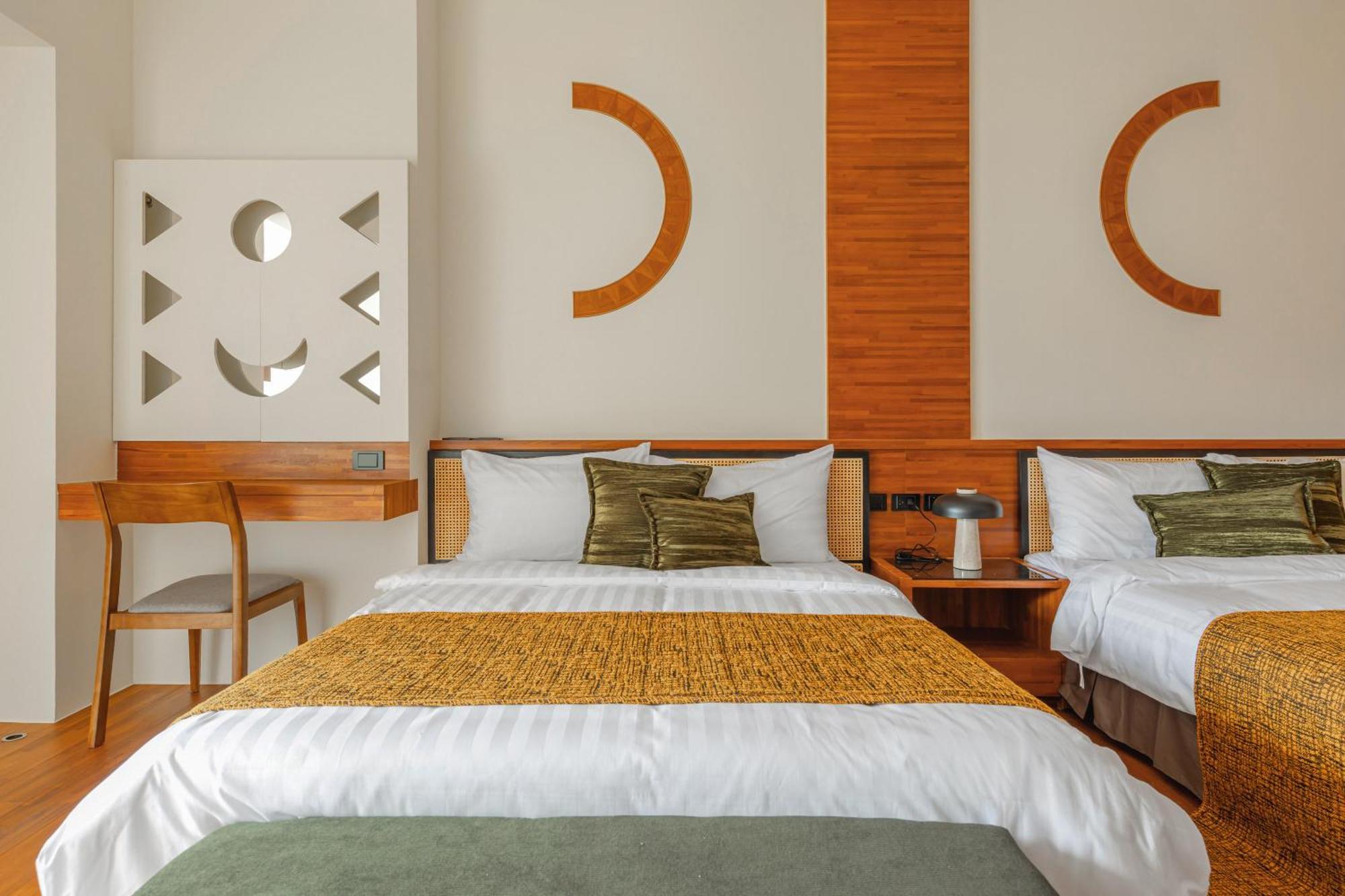 Sun Moon Lake Itathao Vacation Inn With Elevator Юйчи Экстерьер фото