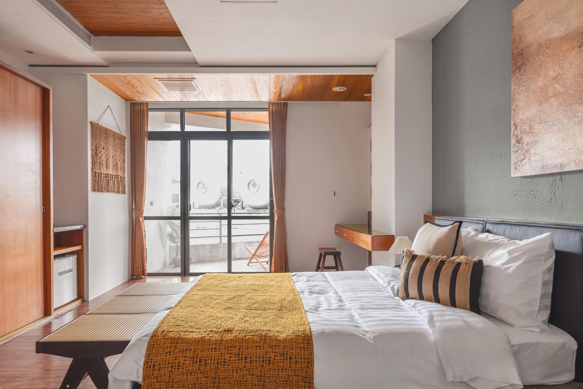 Sun Moon Lake Itathao Vacation Inn With Elevator Юйчи Экстерьер фото